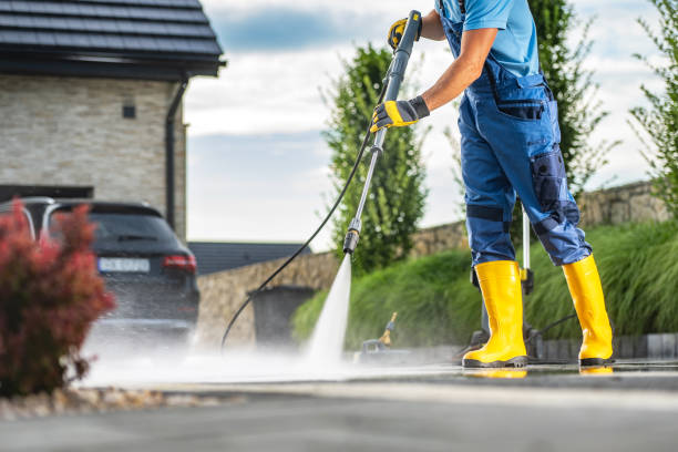 Best Commercial Pressure Washing  in Fair Lakes, VA